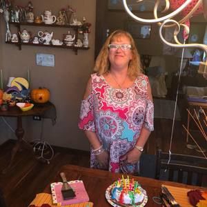 Meet your Posher, Rene